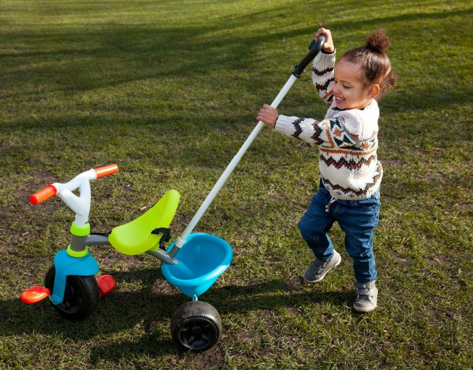 jucarii-exterior-copii